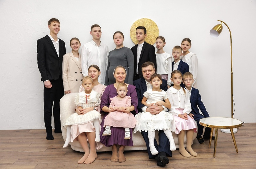 Владимир/Июль24/Октябрь26/Многодетная семья Шведовых Моск.обл._пресс-сл.МО.jpg